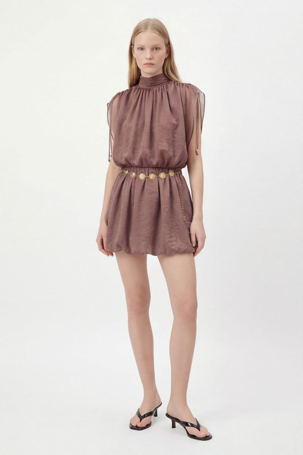 Yarasa Kol Zincir Kemerli Mini Elbise Kahverengi