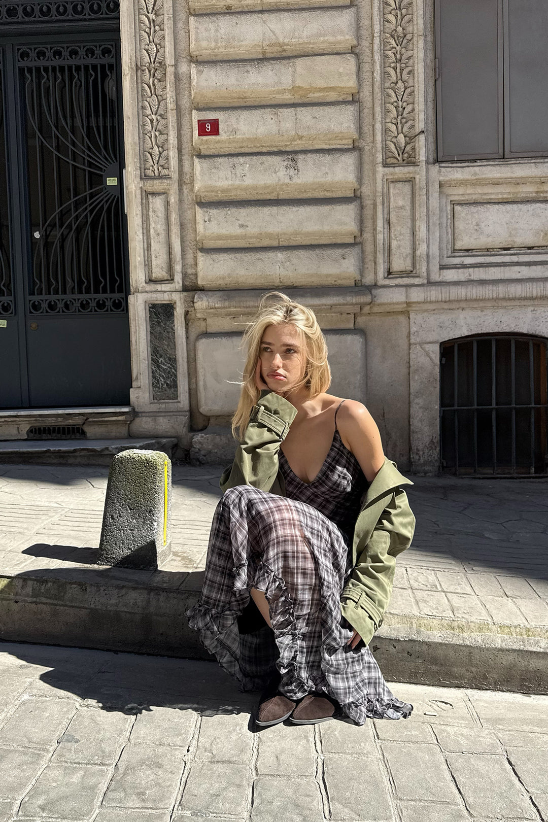 Asimetrik Drapeli Ekose Midi Elbise Siyah