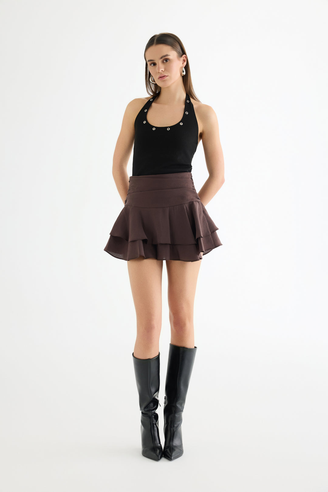 Katlı Volanlı Mini Etek Kahverengi