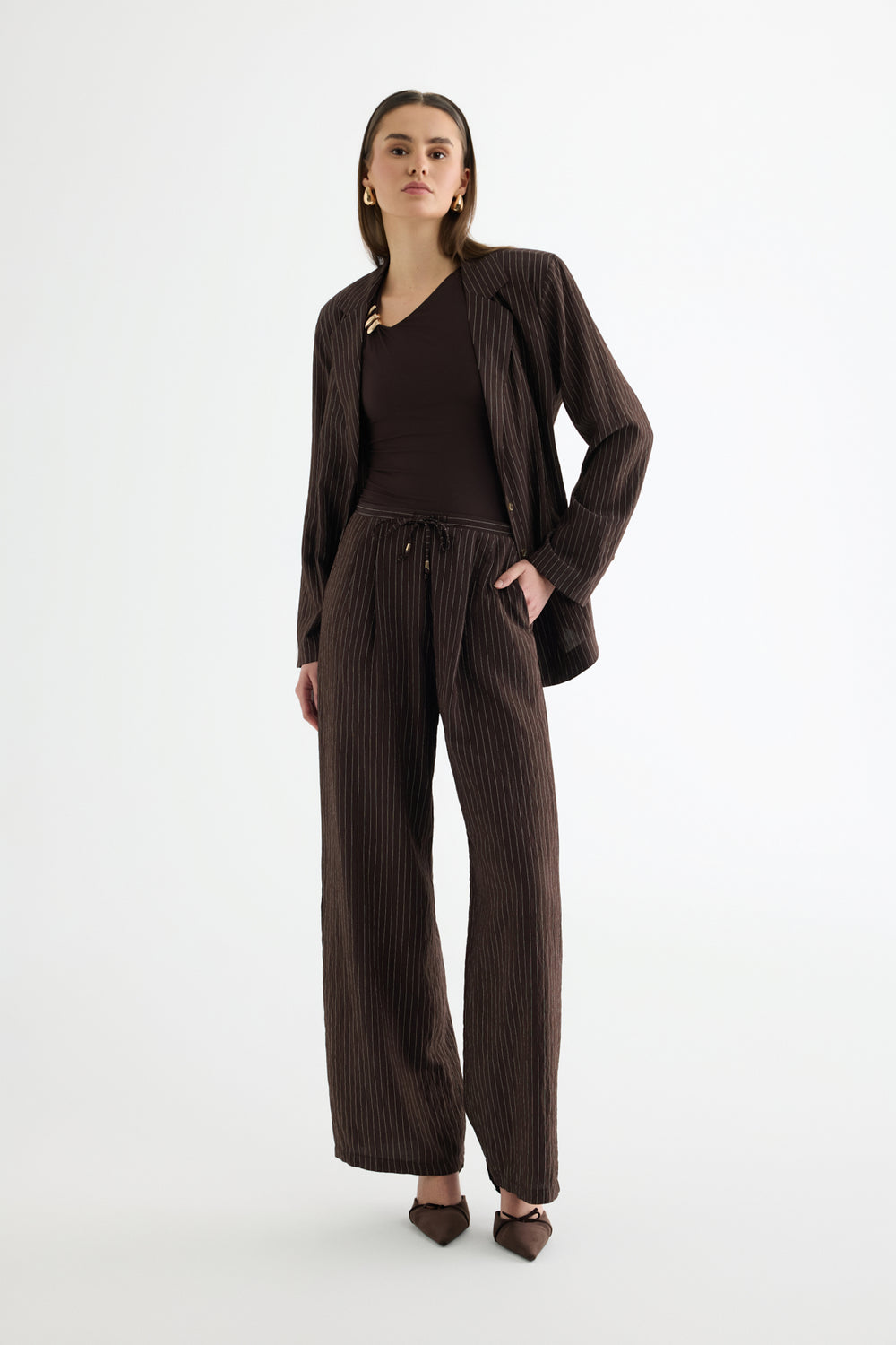 Çizgili Bağcıklı Bol Paça Pantolon Kahverengi