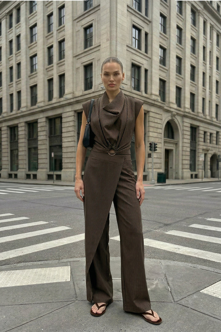 Kruvaze Kapamalı Çizgili Pantolon Kahverengi