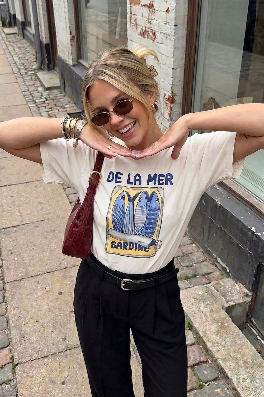 Sardalya Baskılı Oversize Tişört Ekru