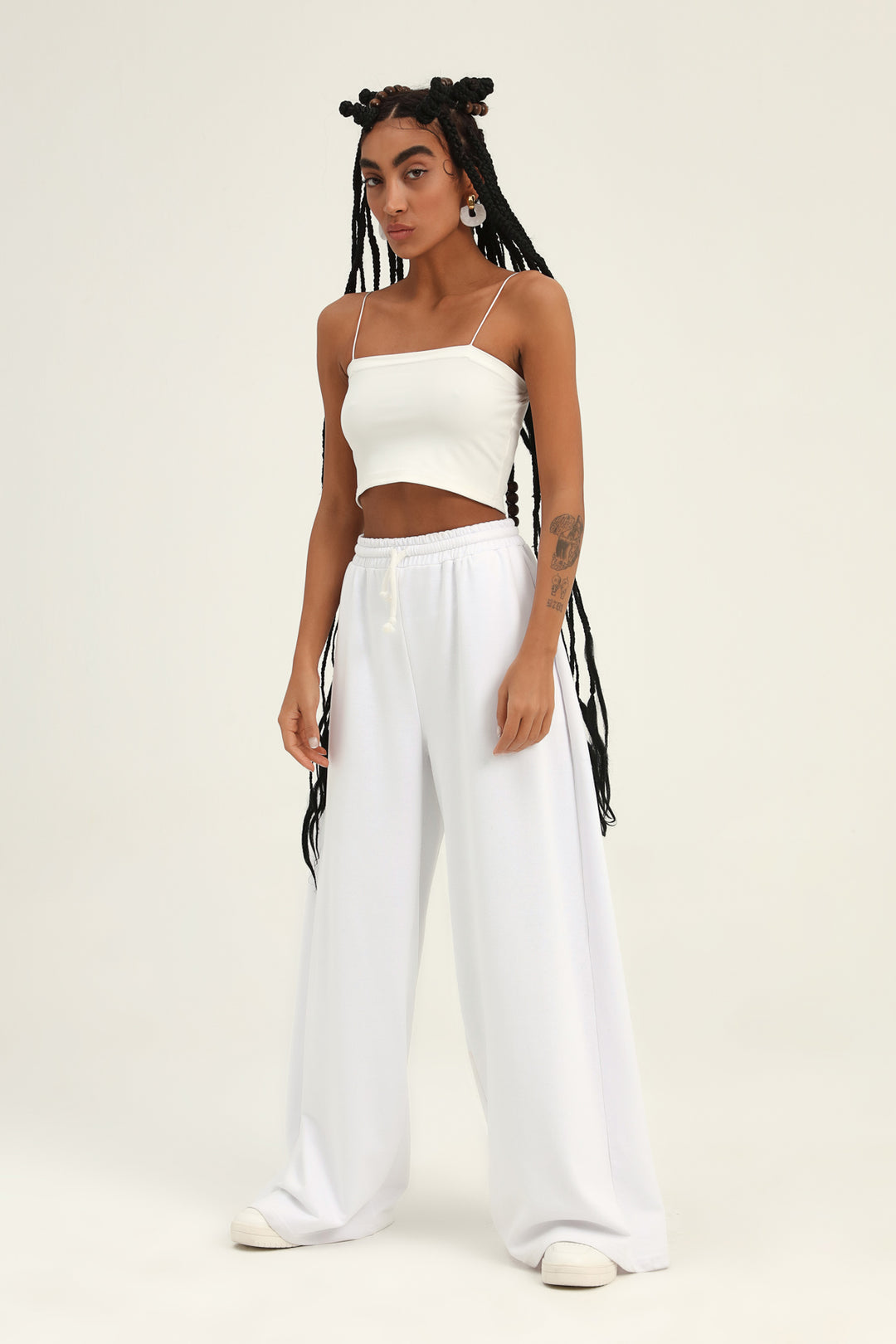 Beli Lastikli Bol Paça Eşofman Beyaz