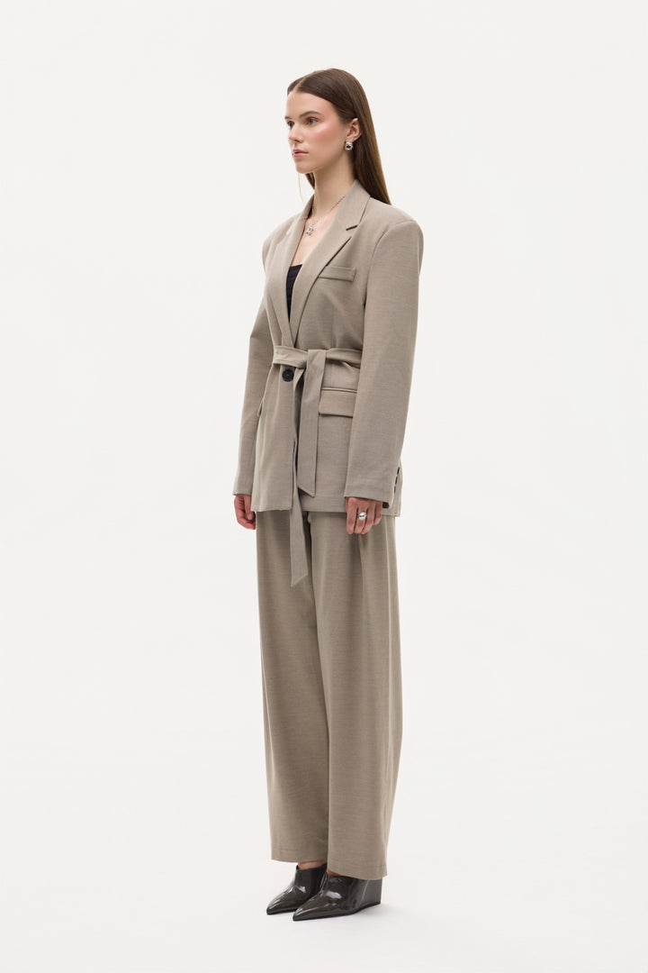 Kuşaklı Tek Düğmeli Oversize Blazer Ceket Vizon