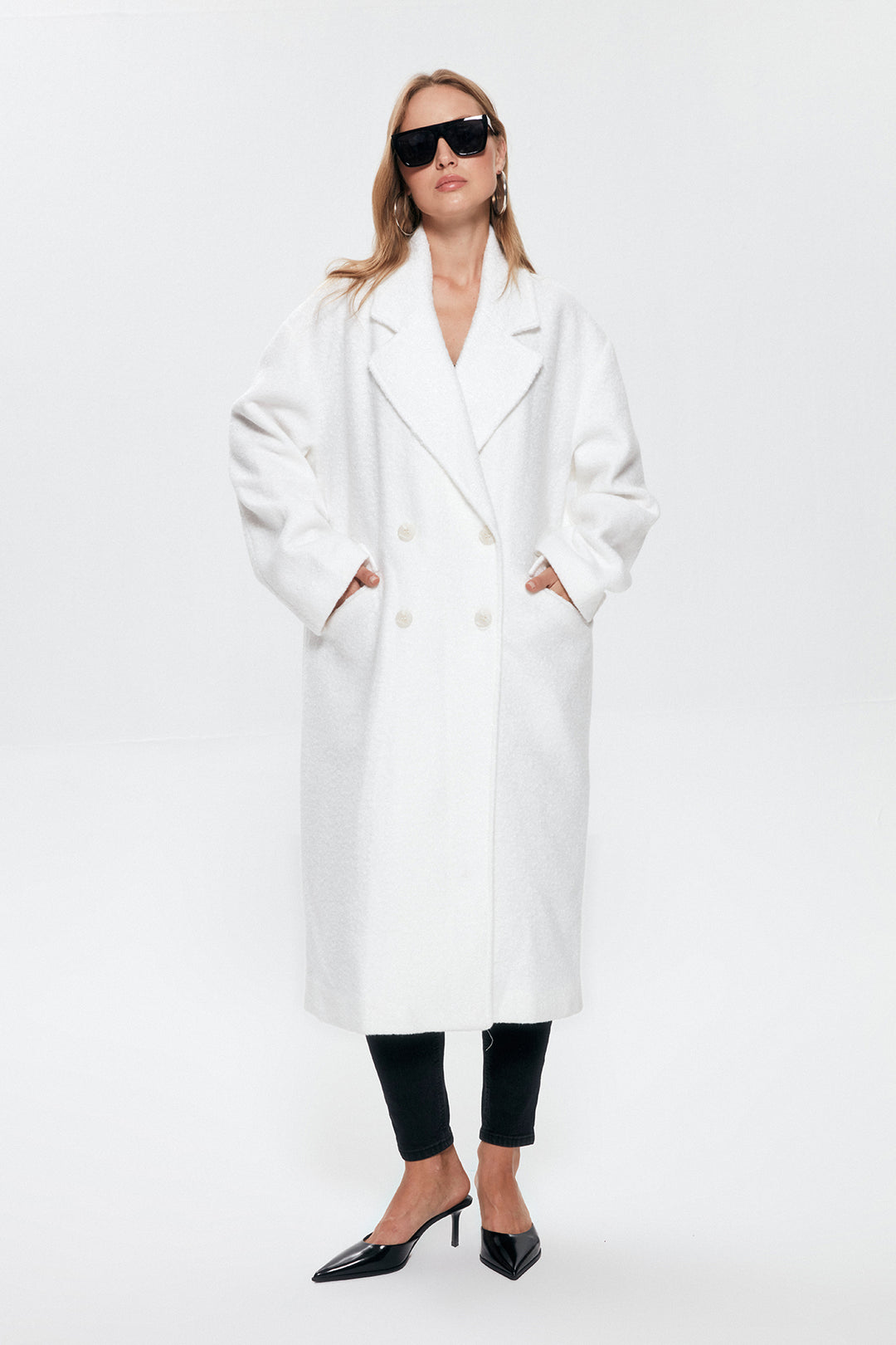 Melted Oversize Coat Ecru