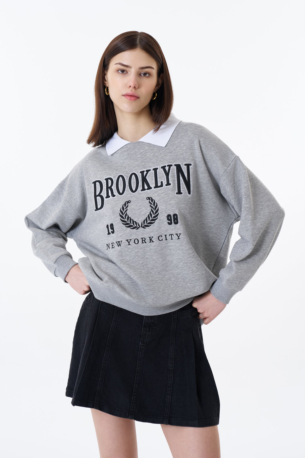 Nakışlı Bebe Yaka Sweatshirt Gri