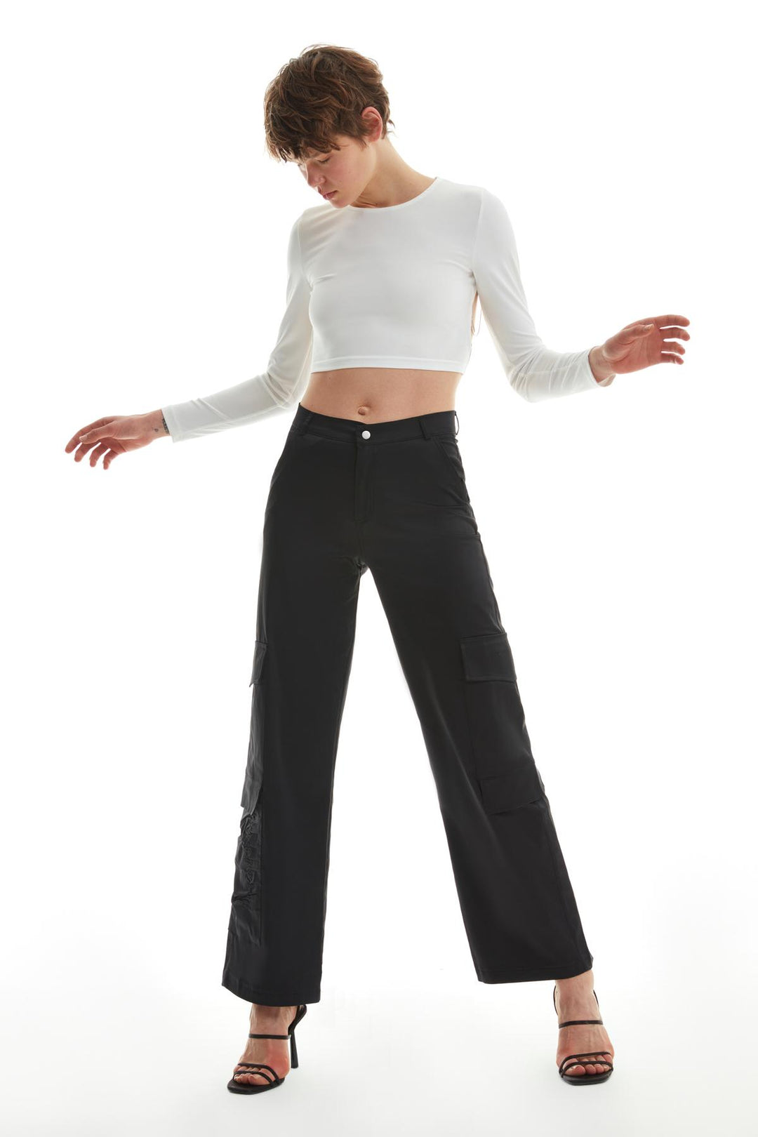 Büzgü Cepli Kargo Pantolon Siyah