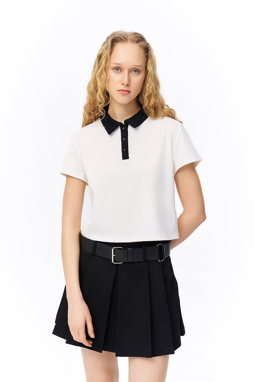 Renk Bloklu Polo Yaka Basic Tişört Ekru