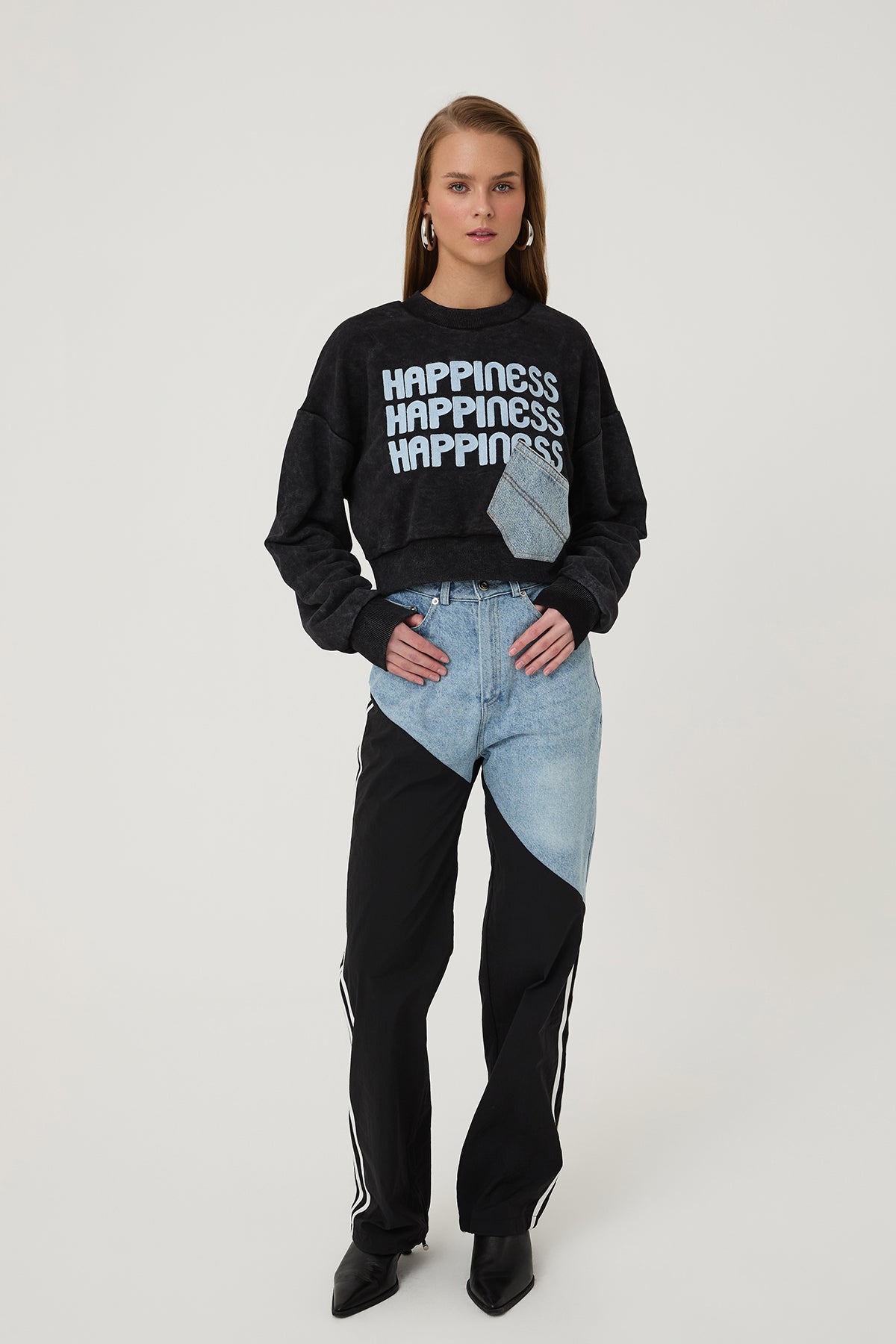 Kot Cep Detaylı Crop Sweatshirt Siyah