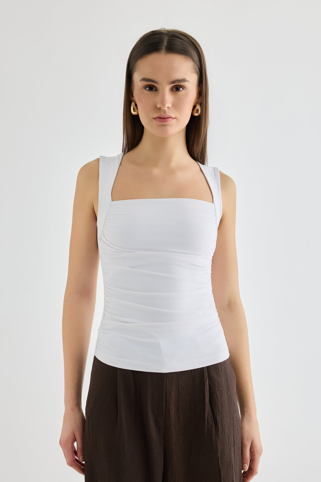 Büzgülü Kolsuz Bluz Ekru