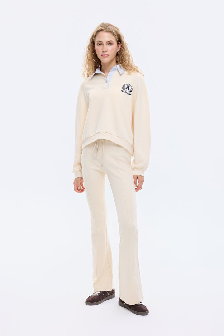 Çizgili Gömlek Yaka Detaylı Arma Nakışlı Oversize Sweatshirt Bej