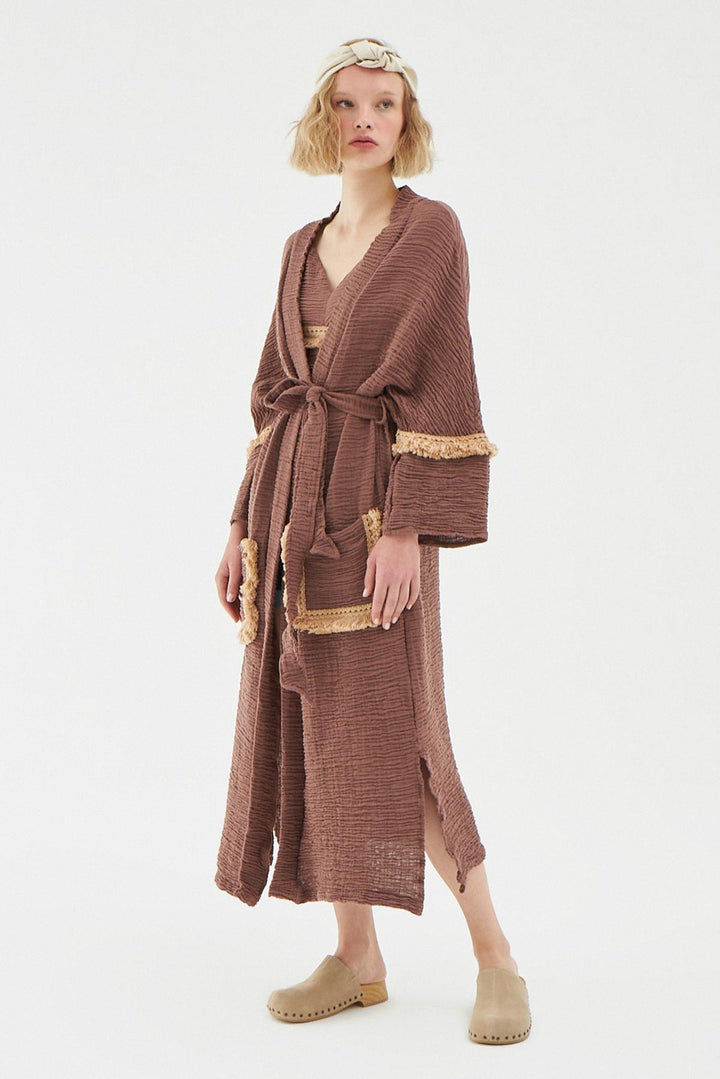 Nakışlı Püsküllü Uzun Kimono Kahverengi