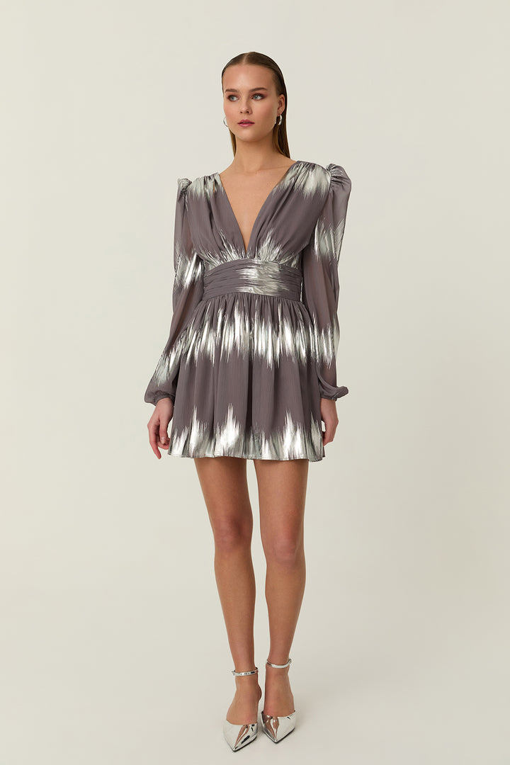 Folyo Detaylı Sırt Dekolteli Mini Elbise Gri