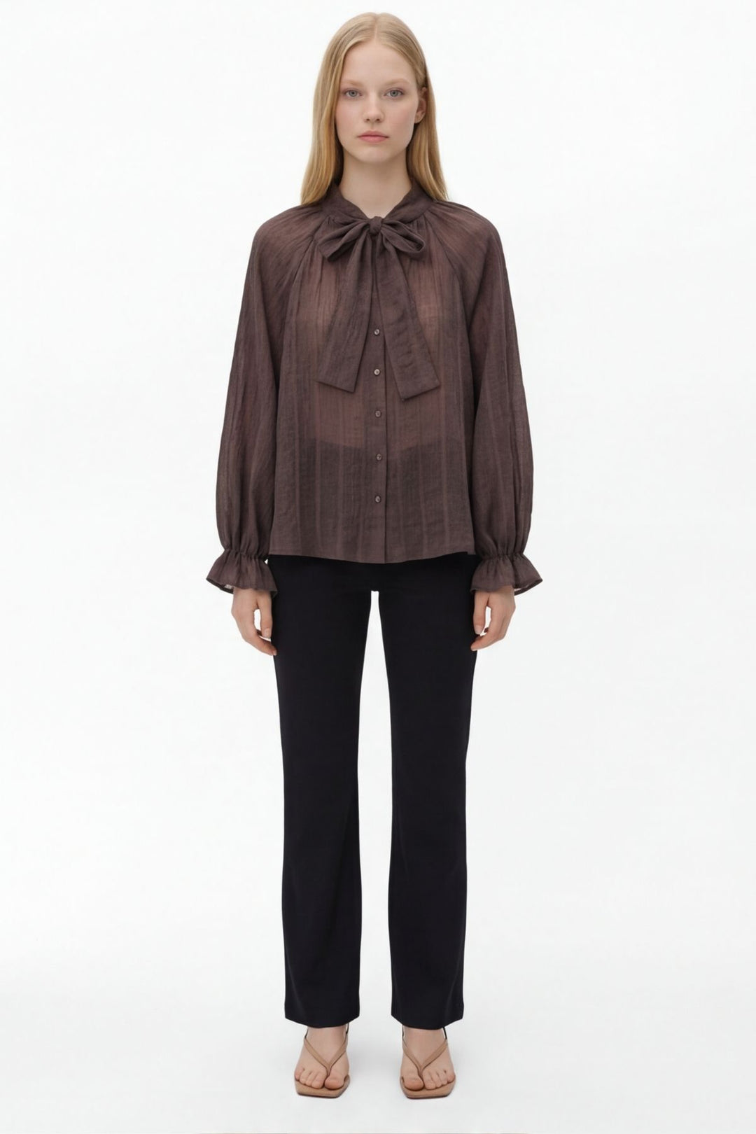 Yakası Bağlamalı Transparan Bluz Kahverengi