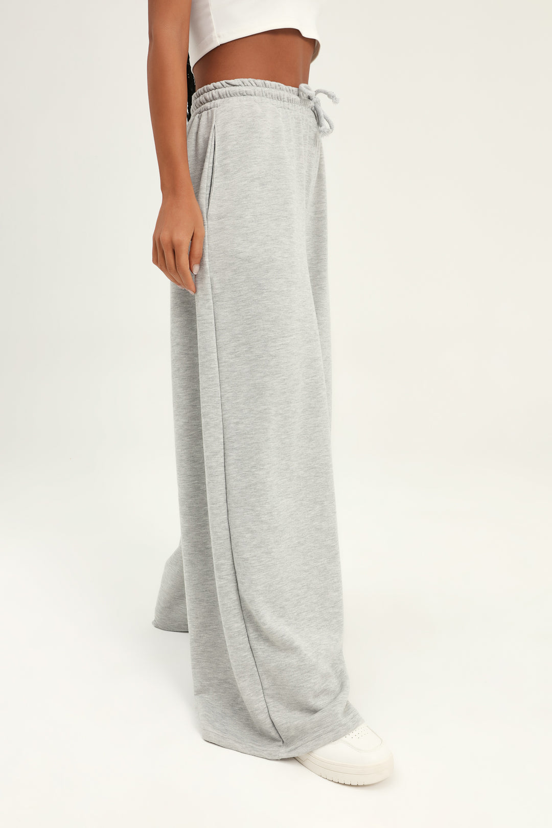 Beli Lastikli Bol Paça Eşofman Açık Gri