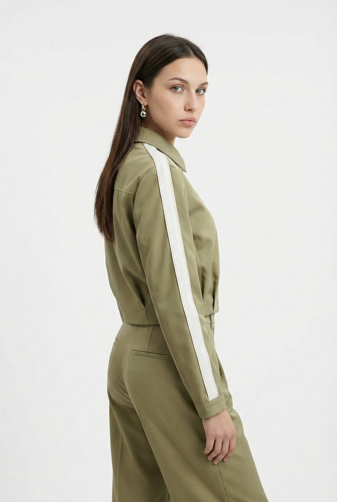 Ön Pileli Şeritli Crop Ceket Haki