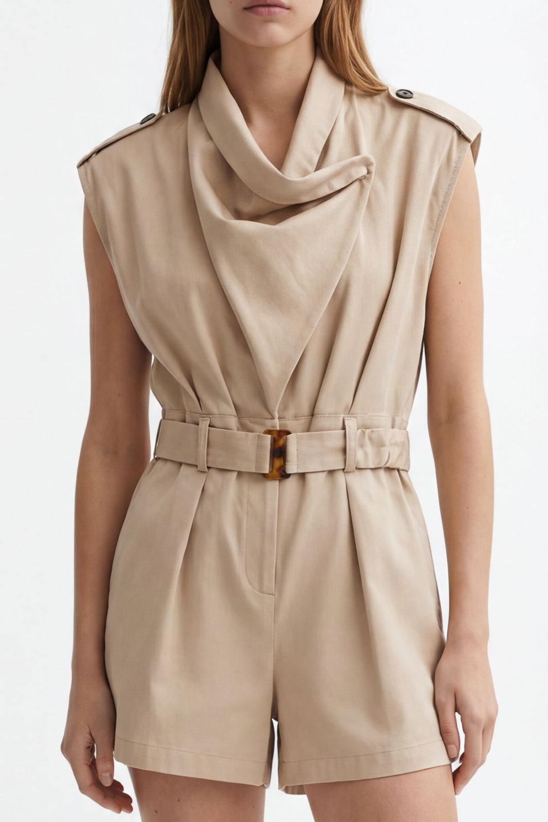 Asimetrik Yaka Kemerli Şort Tulum Bej