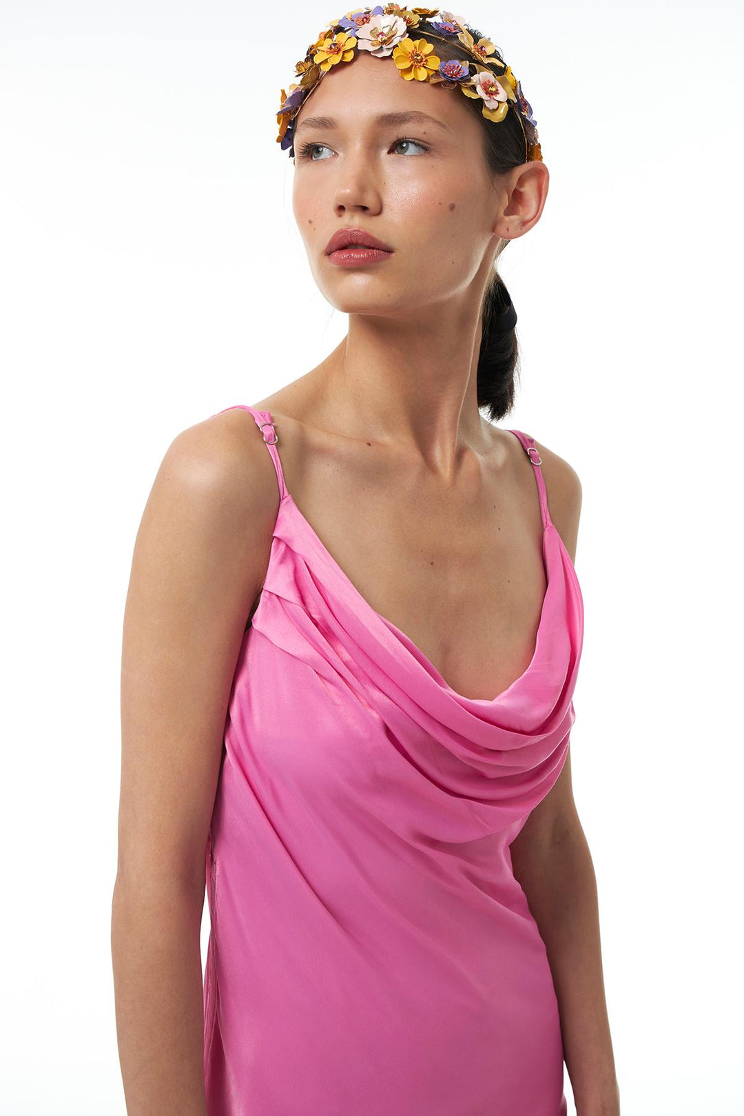 Büzgü Detaylı Saten Elbise Pembe