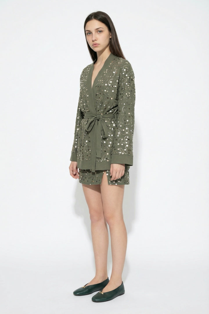 Pul İşlemeli Kuşaklı Kısa Kimono Haki