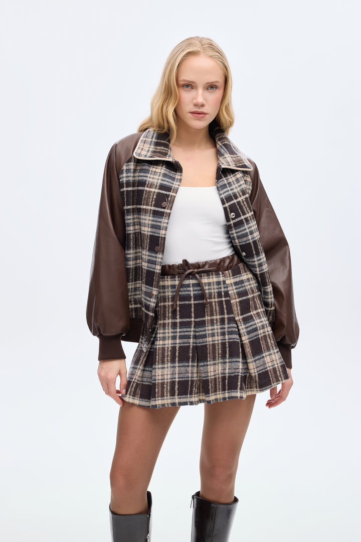 Deri Garnili Ekose Pileli Mini Etek Kahverengi