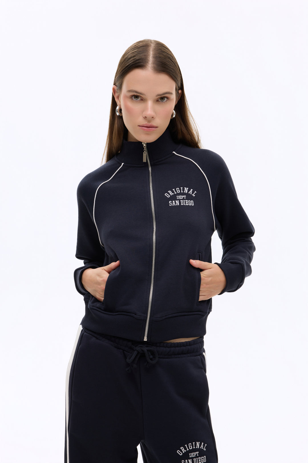 Sırtı Yazı Baskılı Dik Yaka Fermuarlı Sweatshirt Lacivert