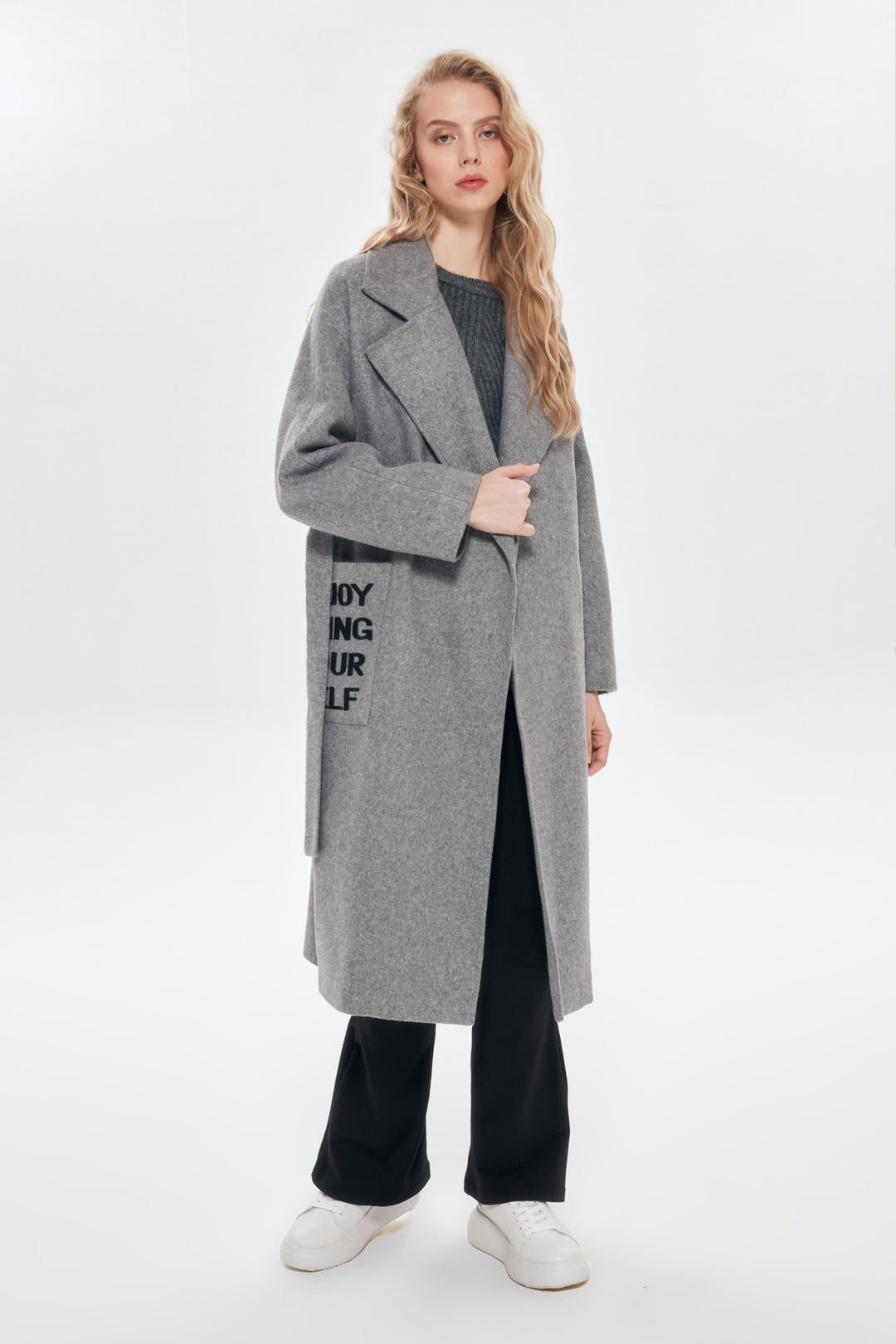 Astarı Desenli Kuşaklı Kaban Gri