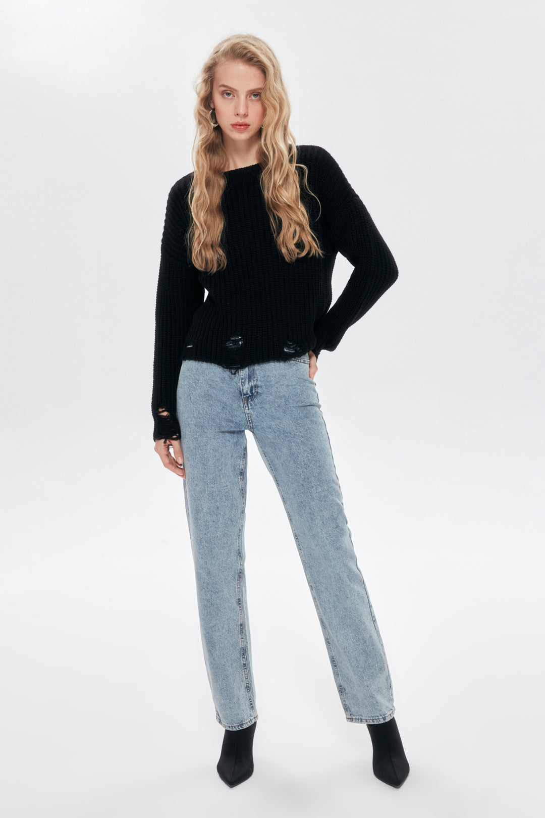 Yırtık Detaylı Bisiklet Yaka Kazak Siyah