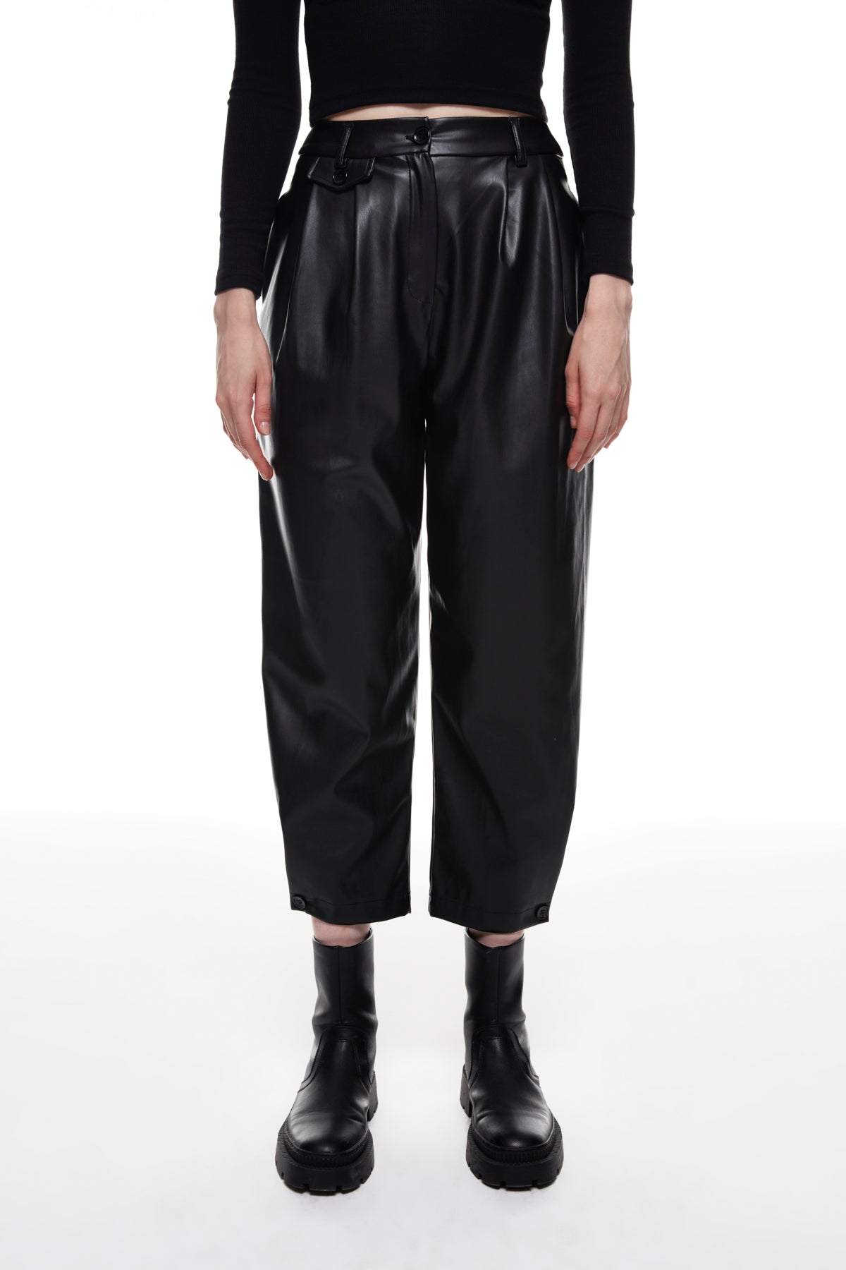 Button Detailed High Waist Leather Trousers Black