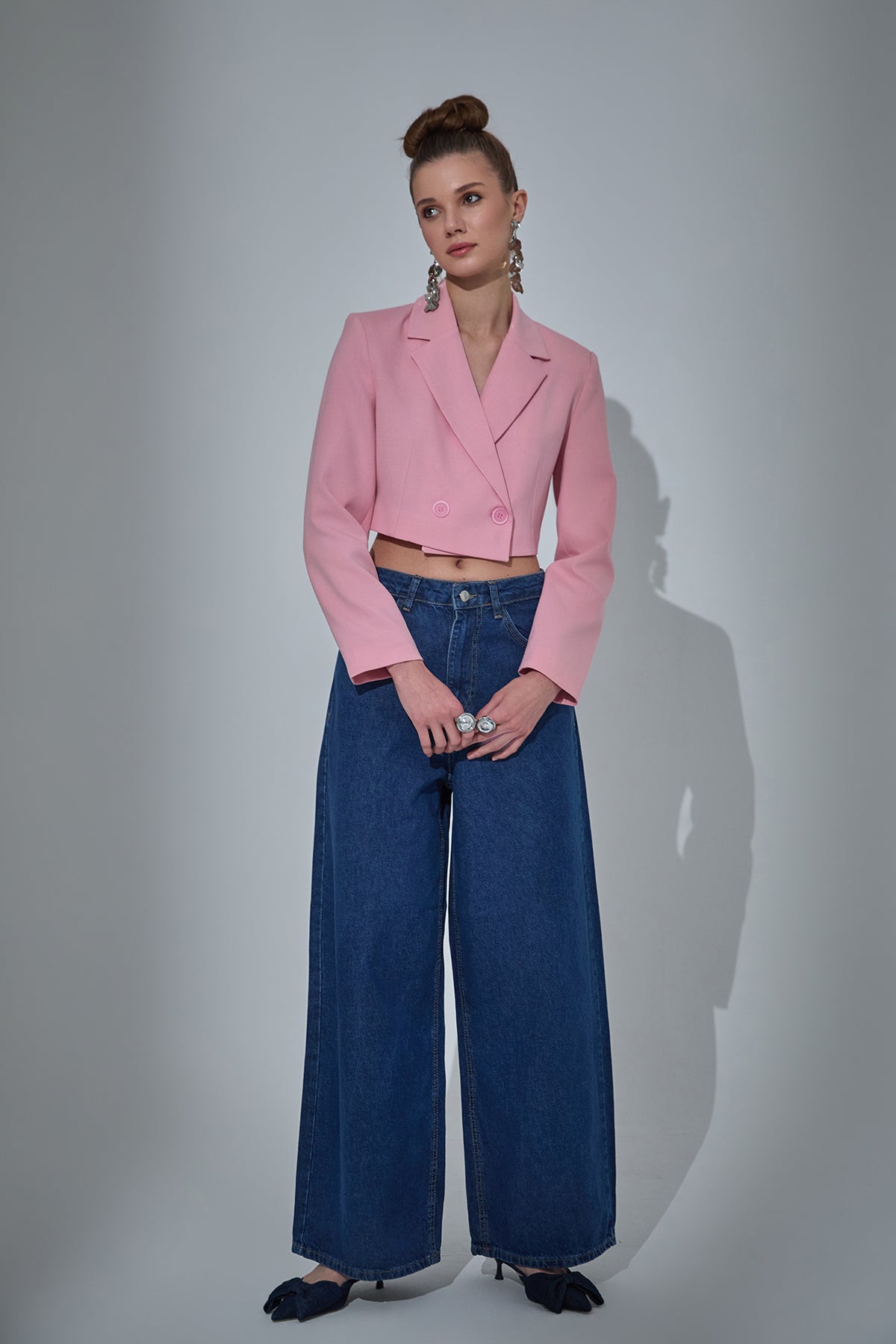 Vatka Detaylı Crop Blazer Ceket Pembe