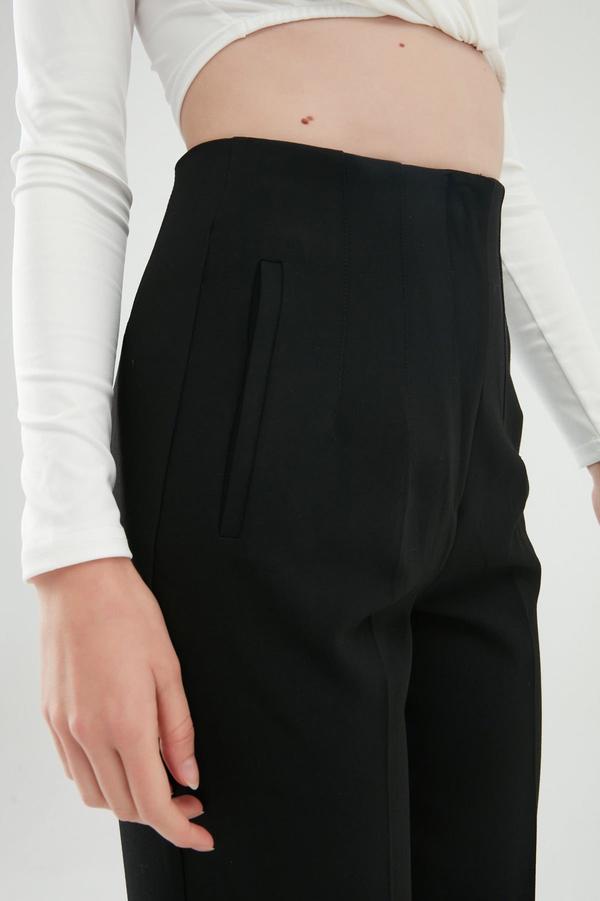 Plier Detailed Trousers Black