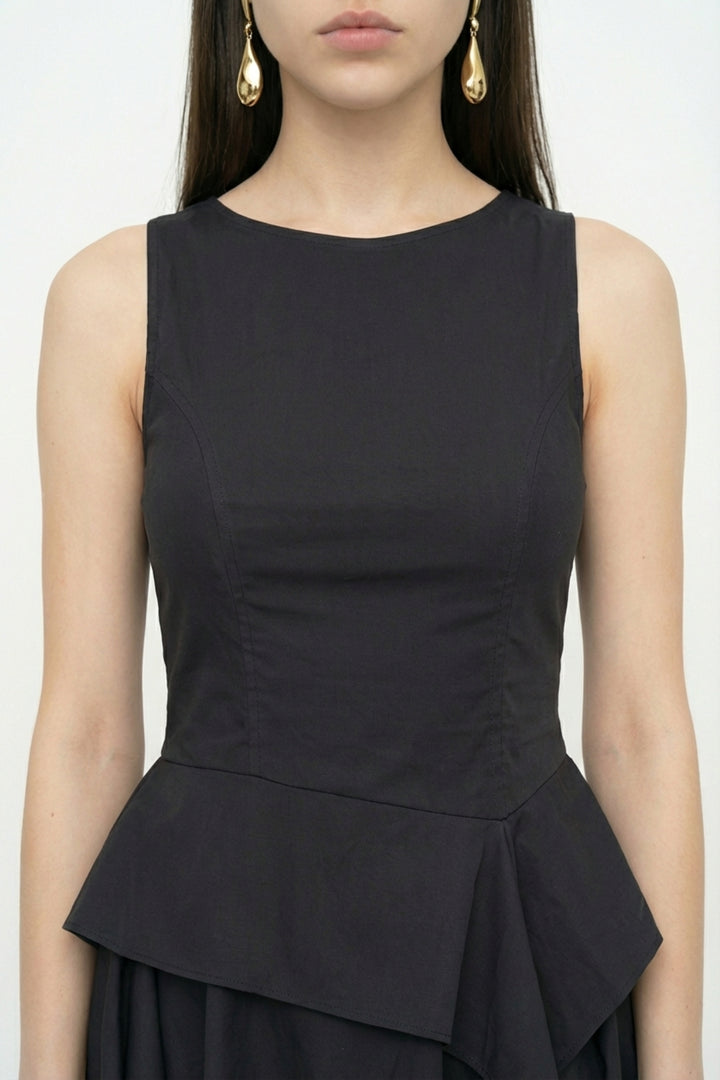 Asimetrik Volanlı Kolsuz Mini Elbise Siyah