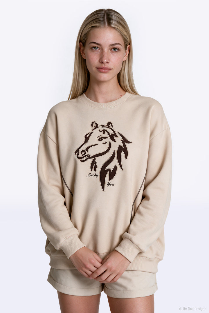 At Figür Nakışlı Sweatshirt Bej