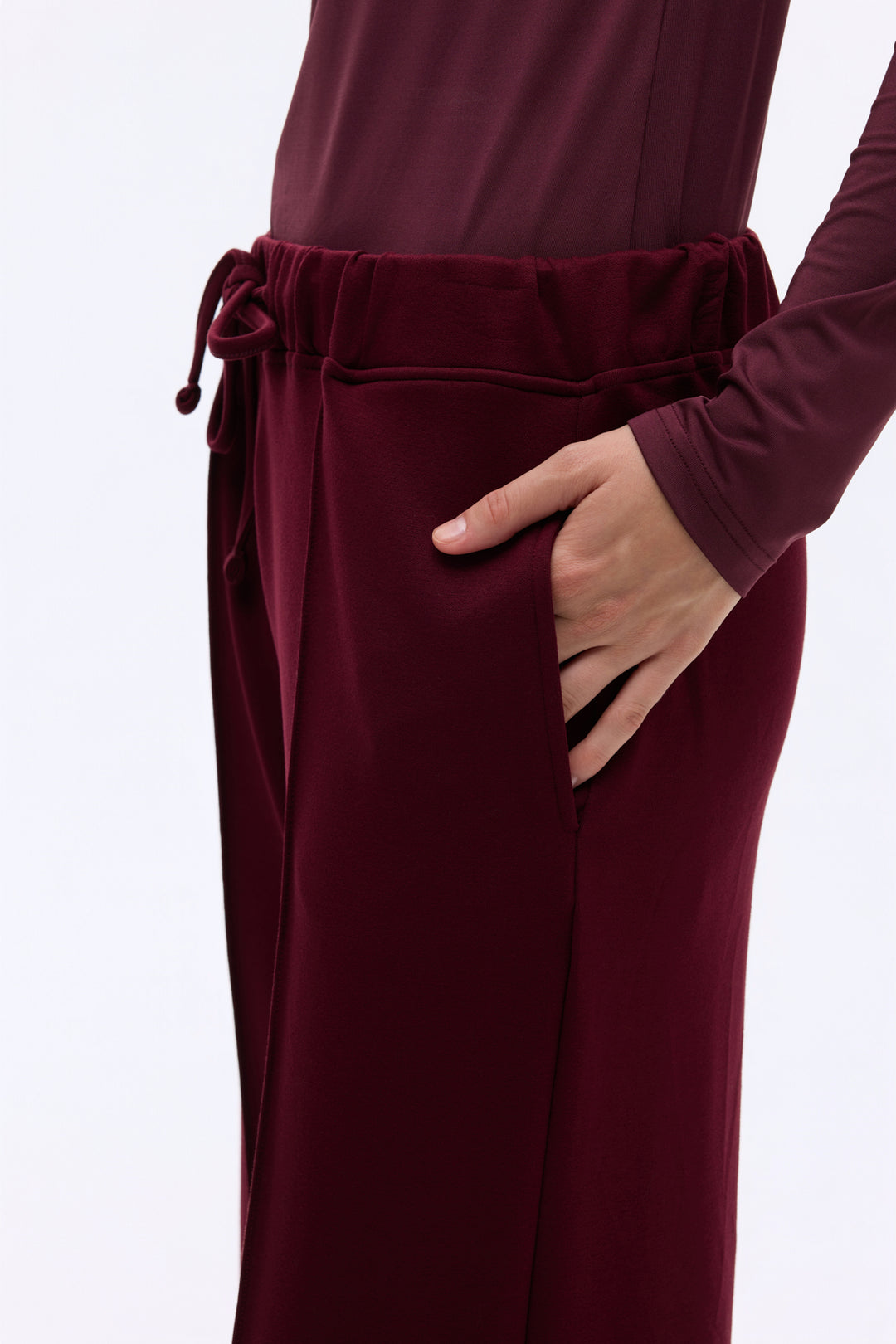 Dikiş Detaylı Yumuşak Dokulu Bol Paça Pantolon Vişne