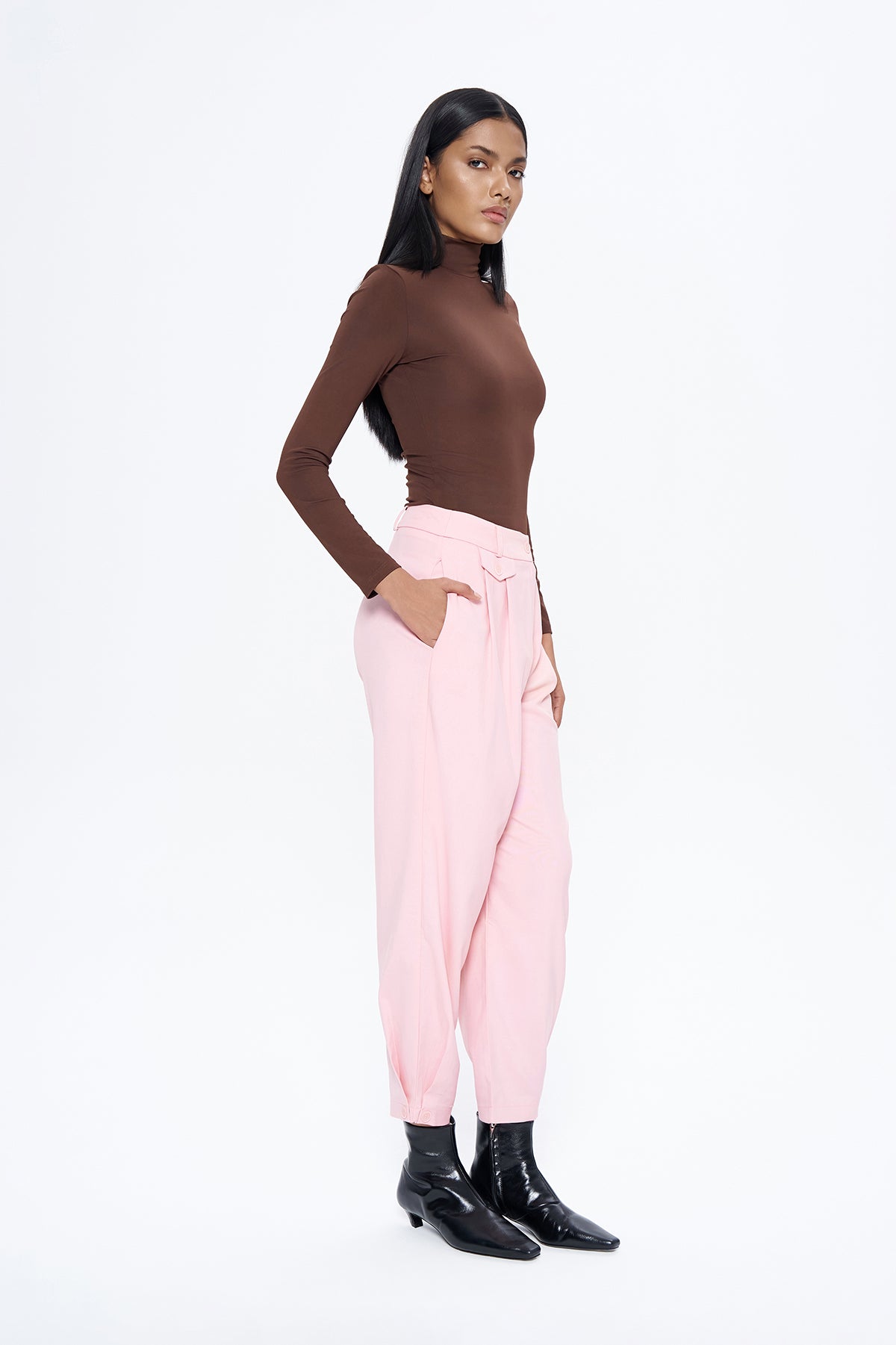 Pile Detaylı Jogger Pantolon Pembe