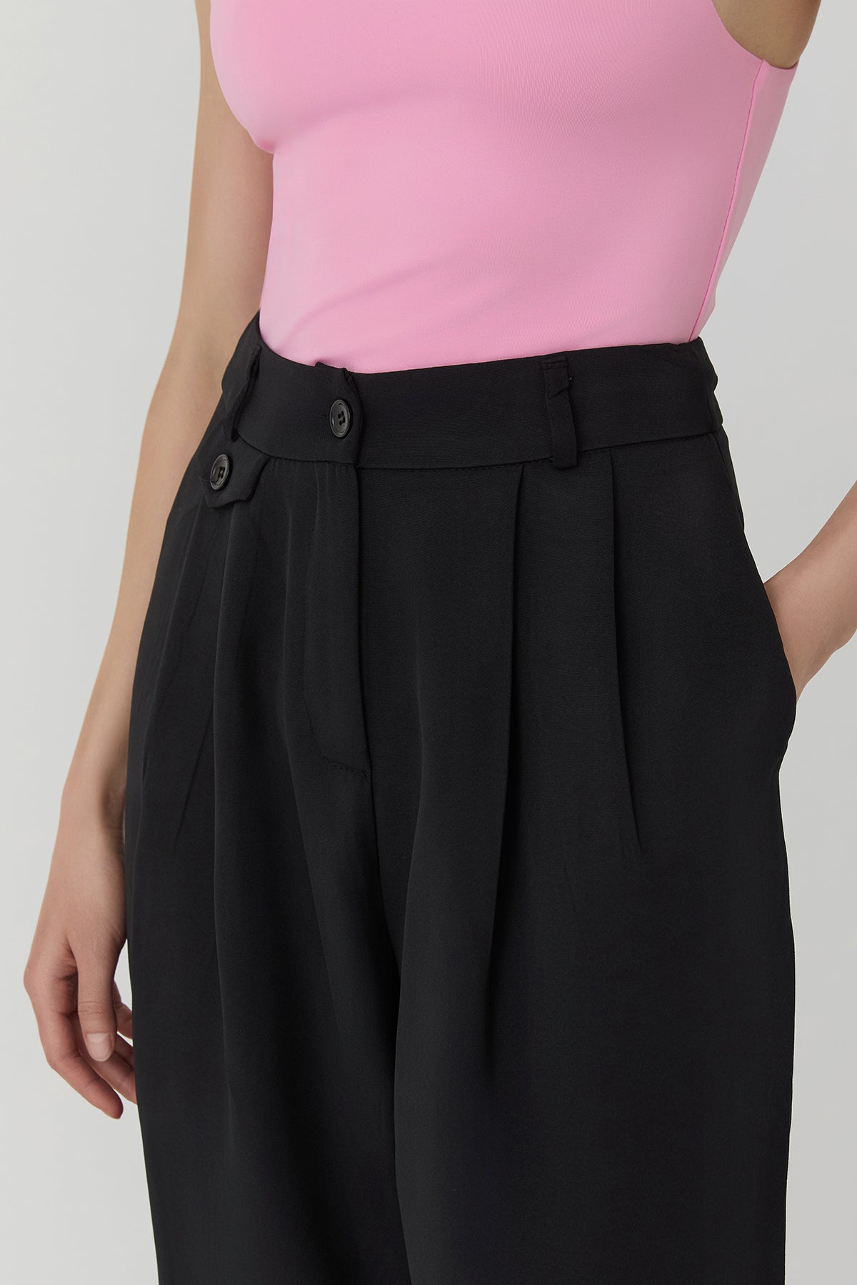 Button Detailed High Waist Trousers Black