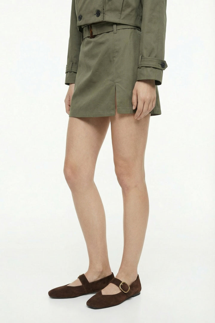 Kemerli Ön Yırtmaçlı Mini Şort Etek Haki