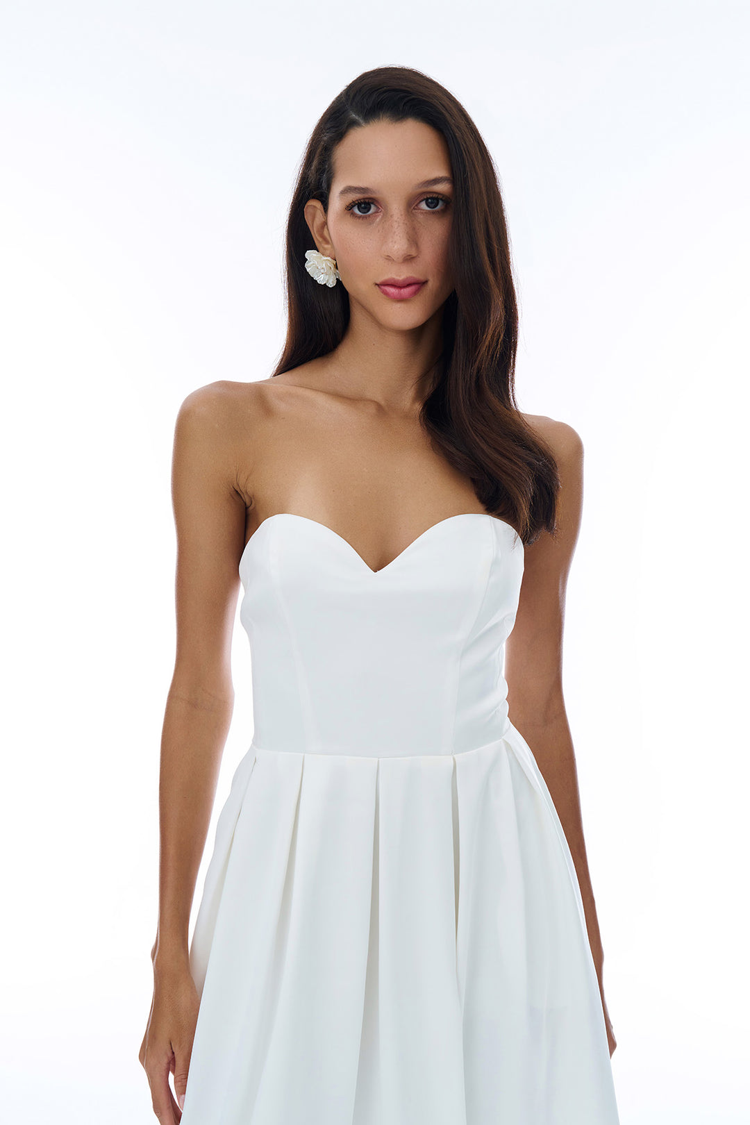 Kalp Yaka Straplez Pileli Elbise Ekru