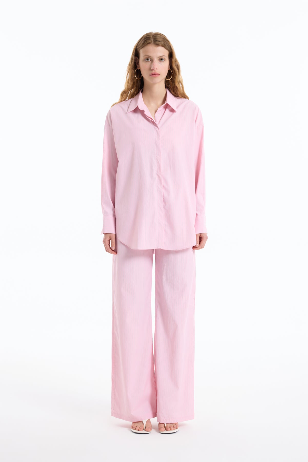 Beli Lastikli İnce Çizgili Geniş Paça Pantolon Pembe