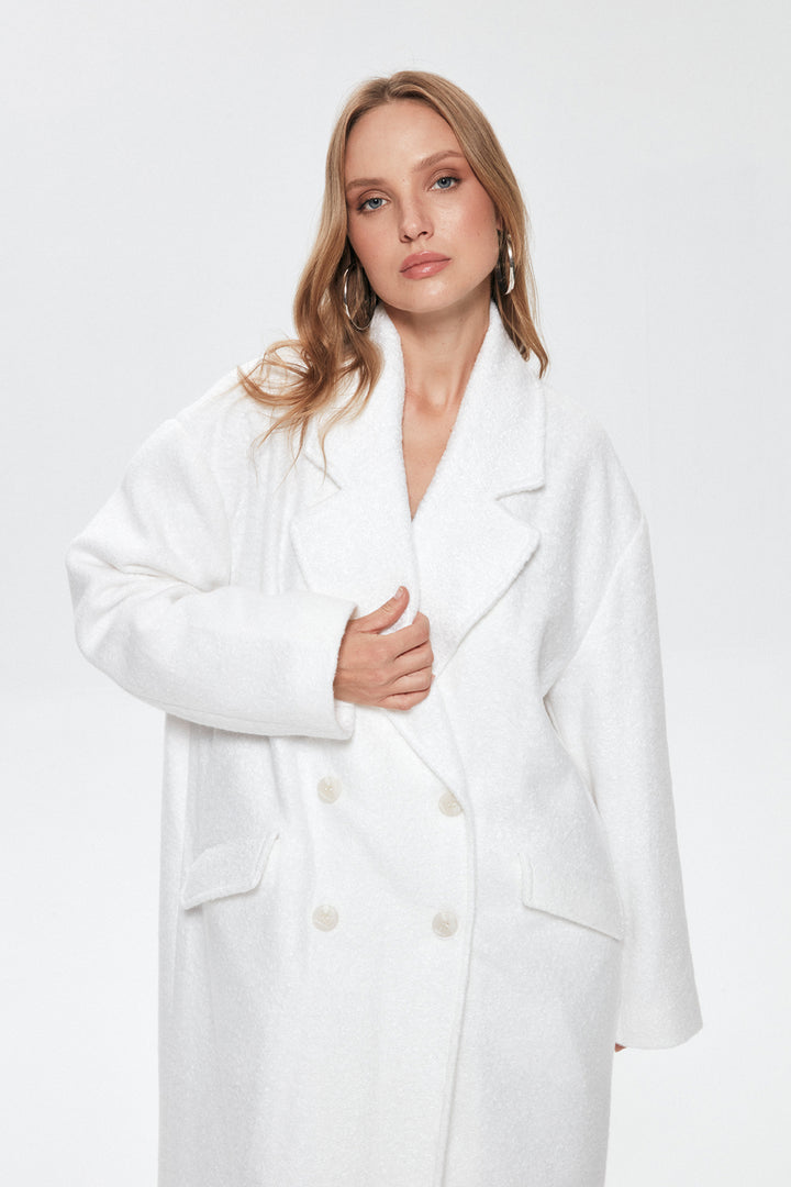 Melted Oversize Coat Ecru
