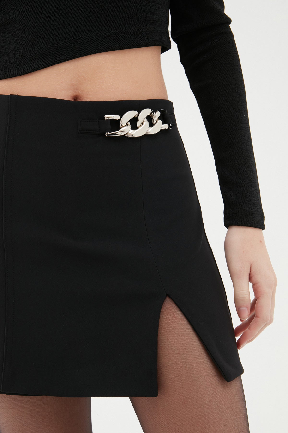 Slit Detailed Short Skirt Black