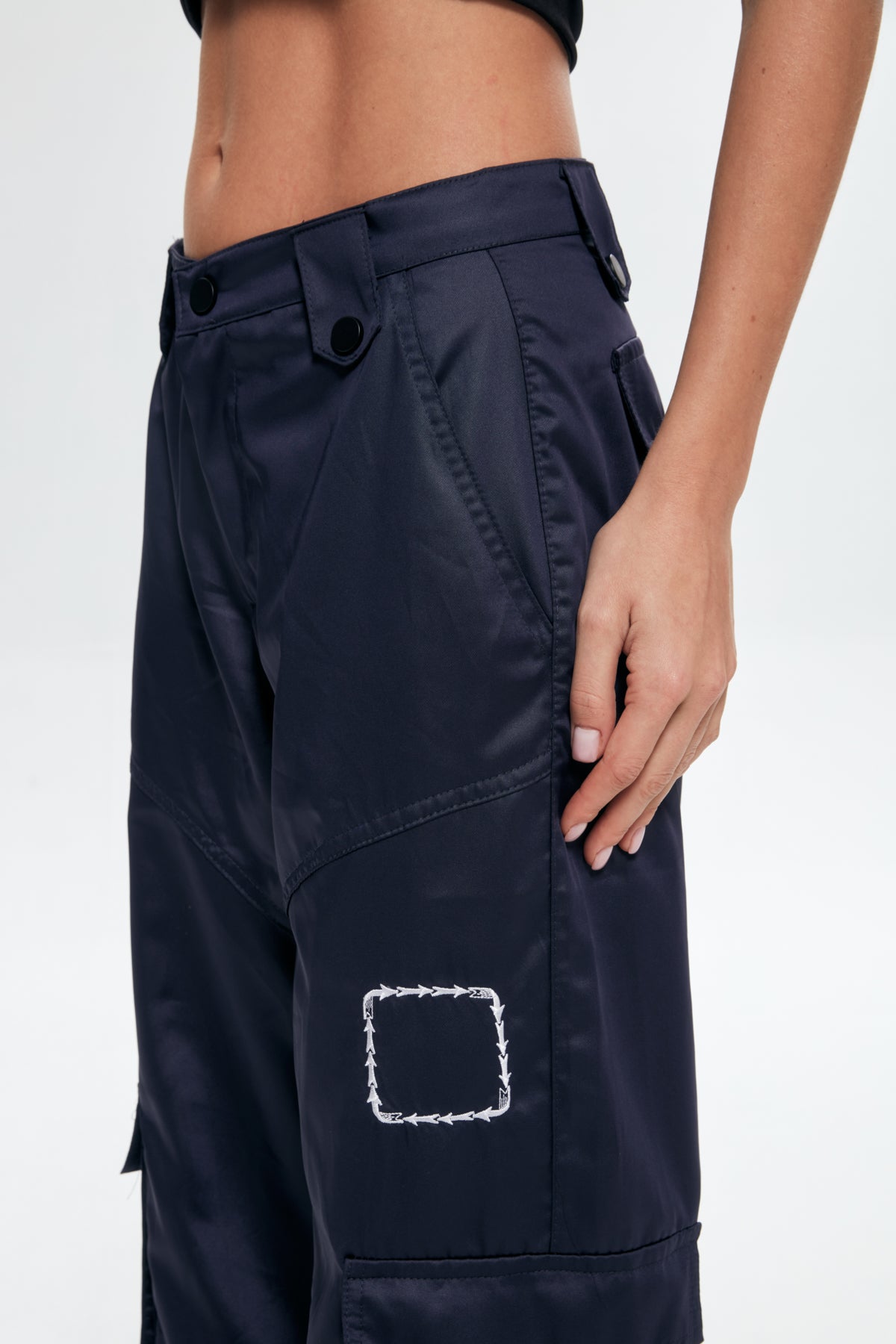 Embroidery Detailed Pocket High Waist Trousers Navy Blue