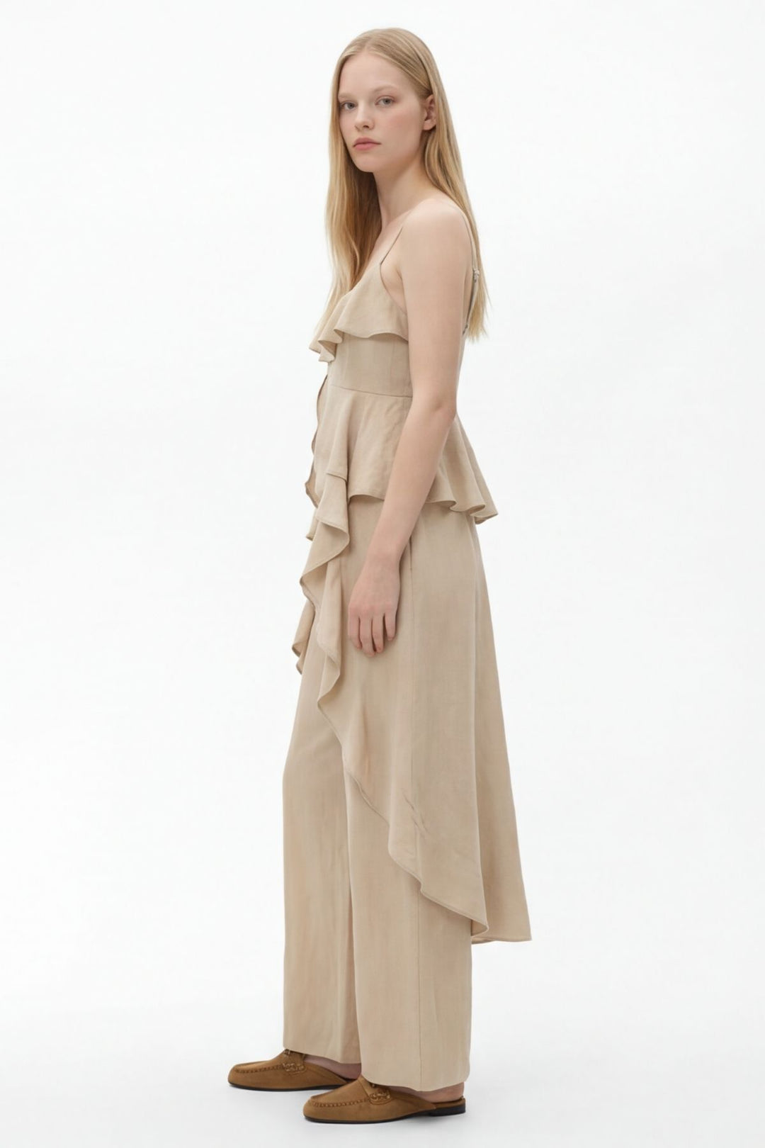 Askılı Volanlı Asimetrik Bluz Bej