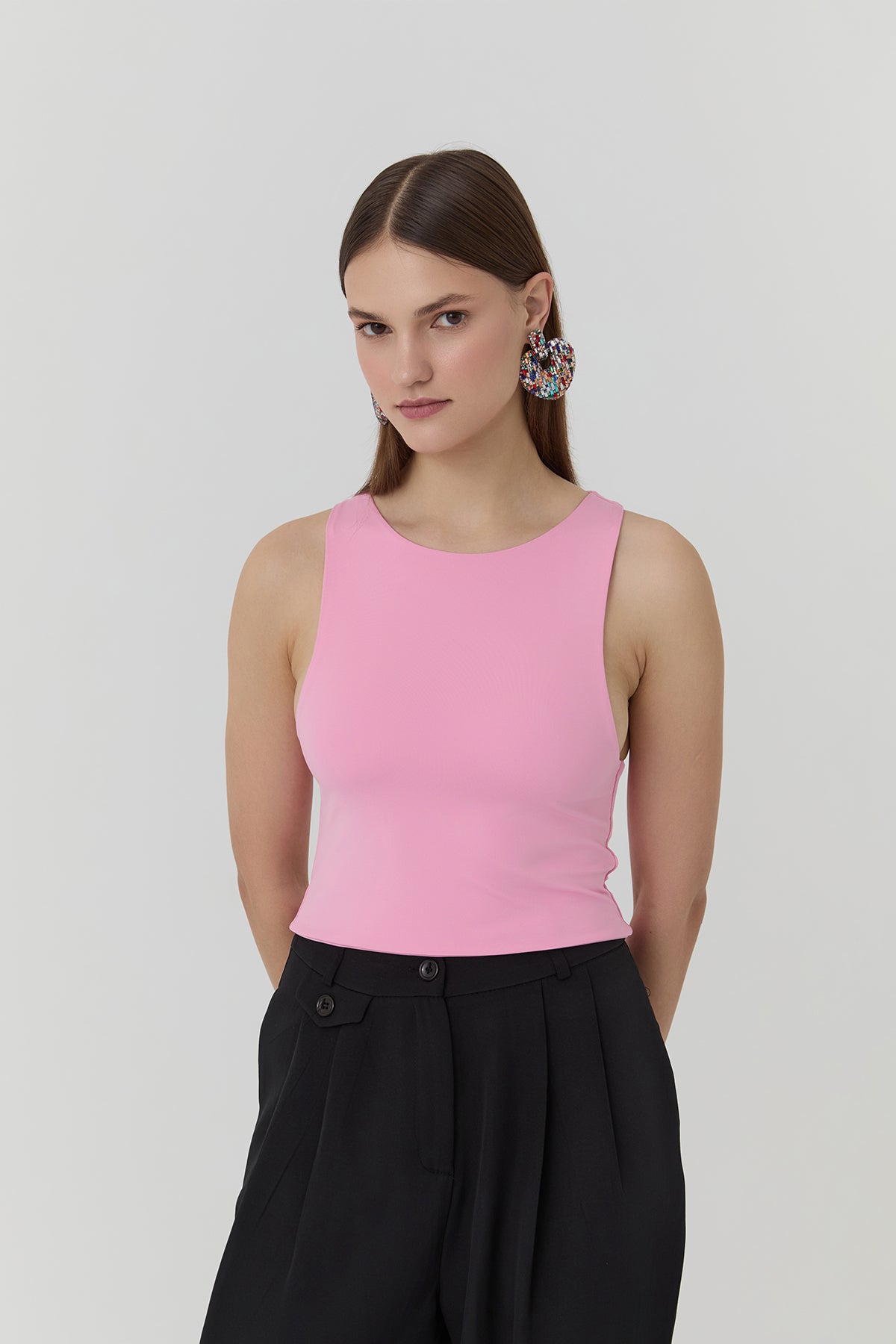 Crew Neck Strap Crop Blouse Pink