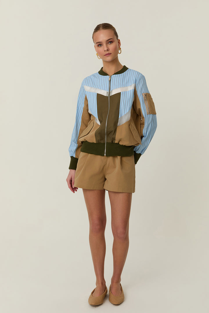 Çizgi Detaylı Fermuarlı Ceket Bej