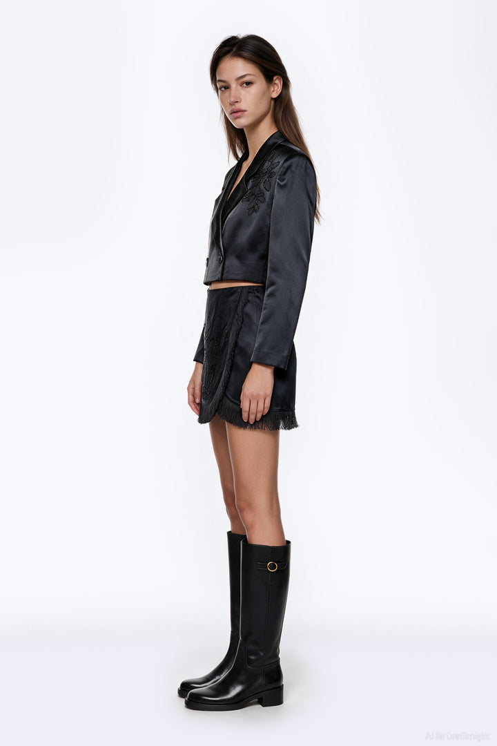 Boncuk İşlemeli Saten Crop Blazer Ceket Siyah