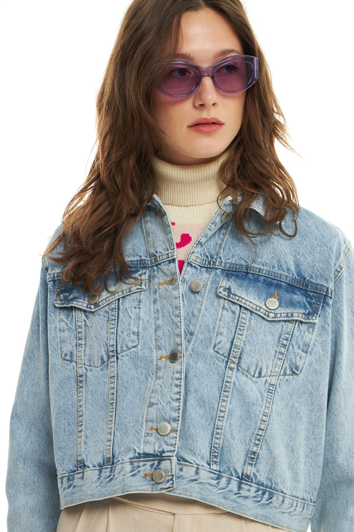 Pocket Crop Denim Jacket Ice Blue