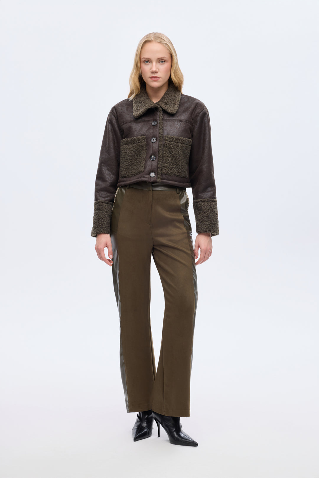 Kürk Garnili Süet Kısa Mont Haki