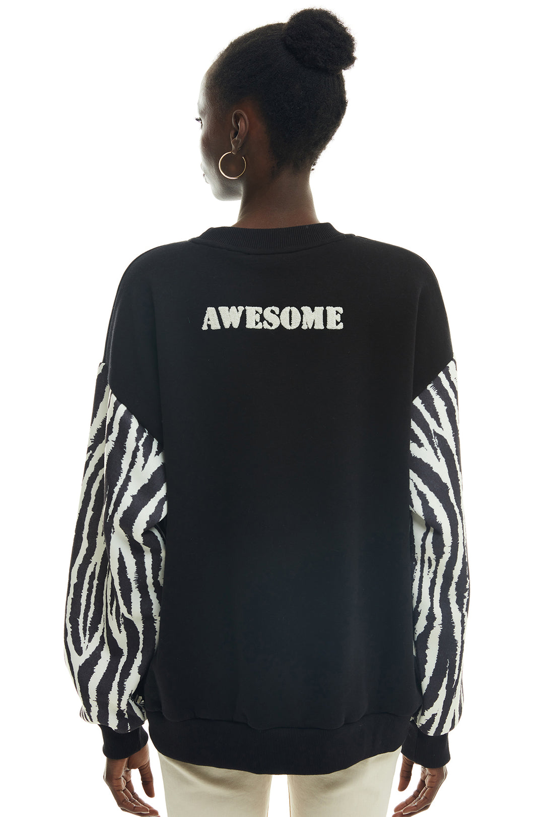 Kolları Zebra Baskılı Sweatshirt Siyah