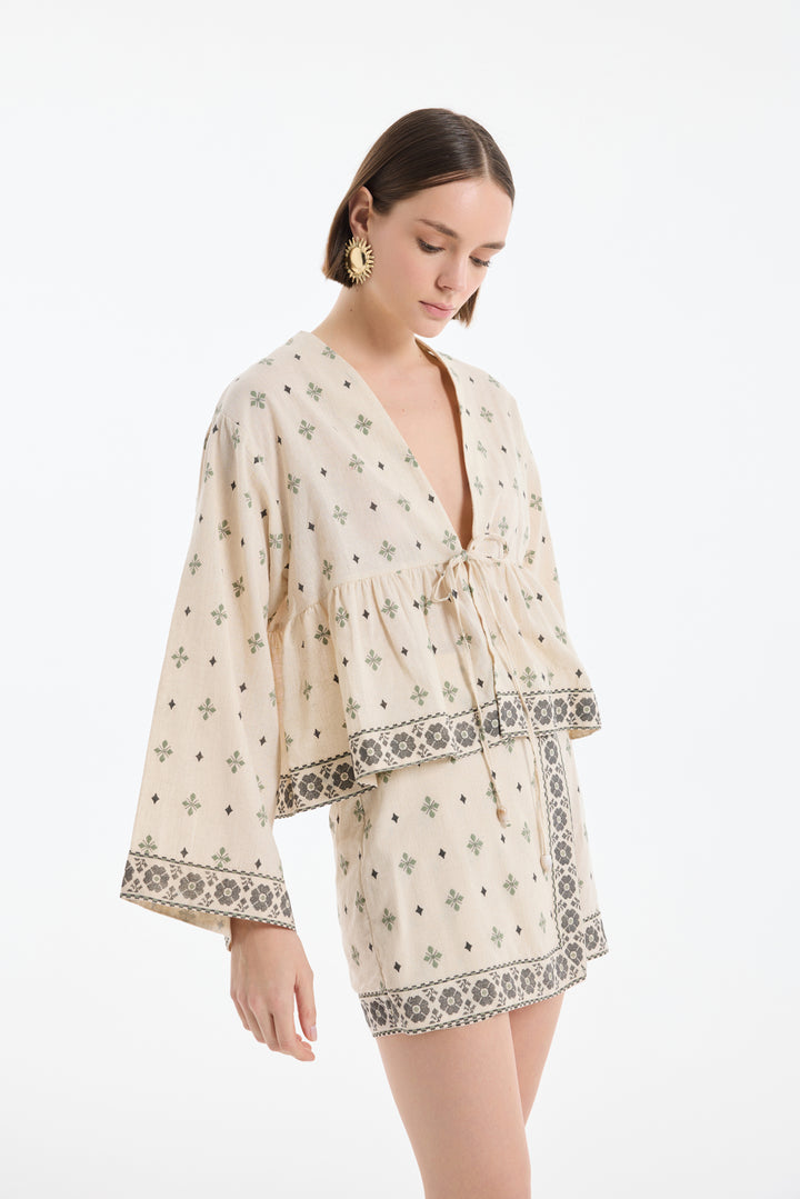 Pile Detaylı Etnik Desenli Bağlamalı Kısa Keten Kimono Naturel