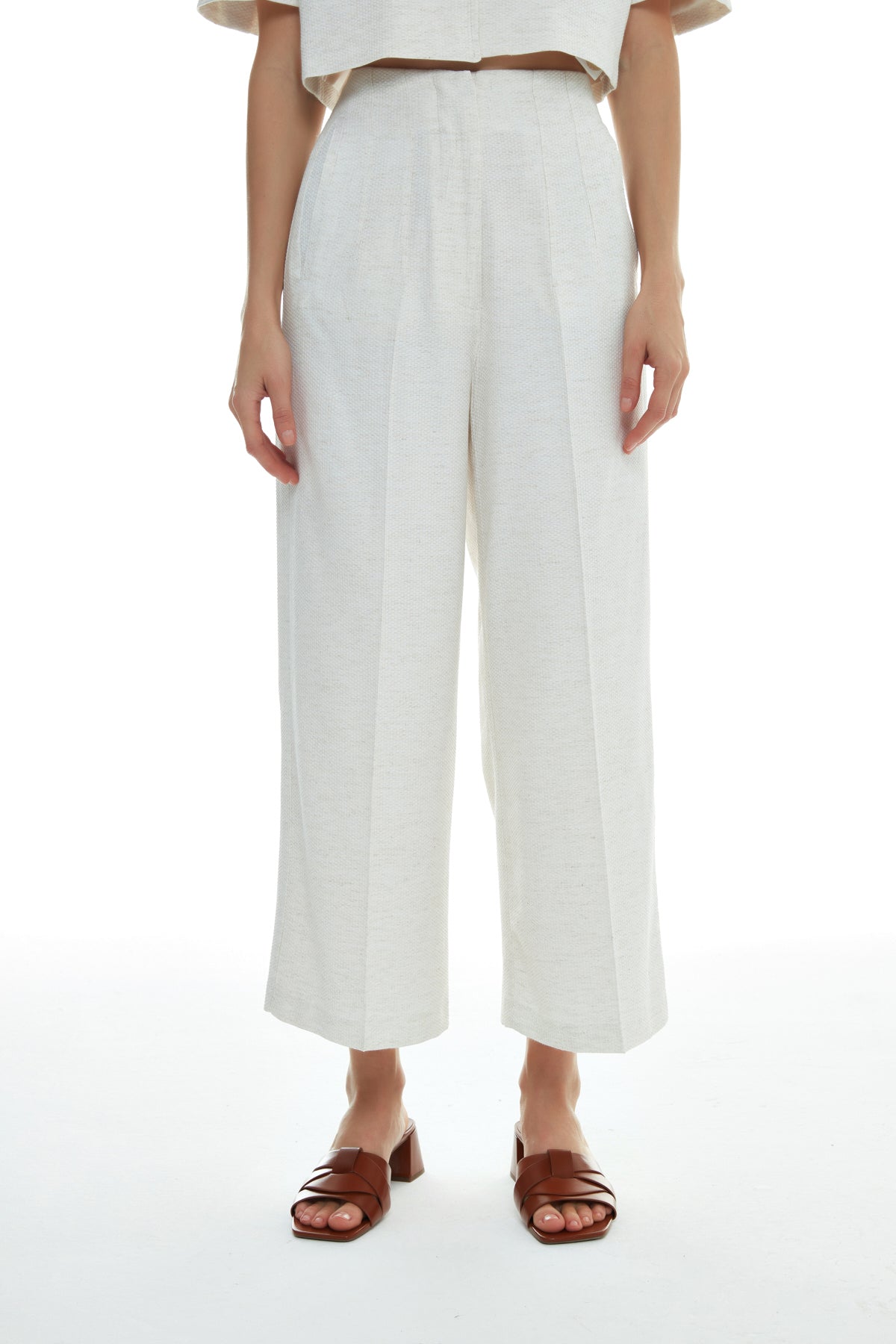 Plier Detailed Linen Trousers Bone